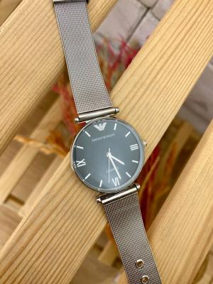 Emporio Armani Hasır Kordon Kadın Saat S667 