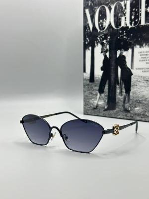 Loewe Metal Kasa Siyah Çerçeve Kadın Güneş Gözlüğü G1384-ILY Siyah