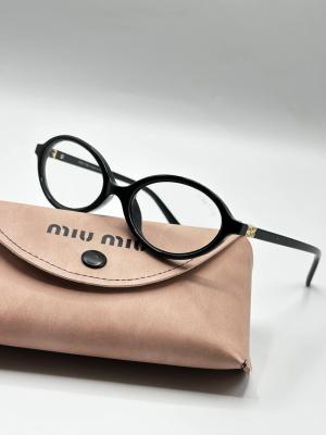 Miu Miu Siyah Kadın Güneş Gözlüğü G1765-ILY Siyah