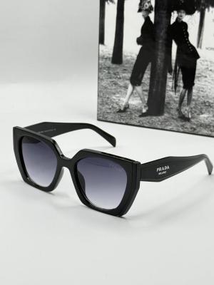 Prada Milano Siyah Kadın Güneş Gözlüğü  G1886