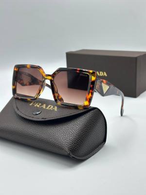 Prada Milano Kadın Güneş Gözlüğü G3379-VLLZ