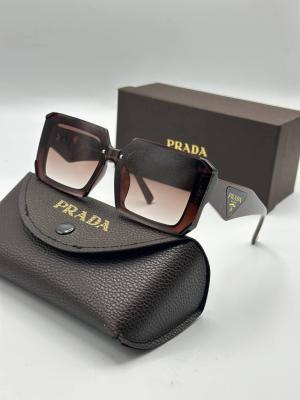 Prada Milano Kadın Güneş Gözlüğü G3384-VLLZ