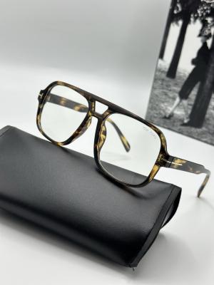 Tom Ford Leopar Çerçeve Şeffaf Cam Unisex Güneş Gözlüğü  G1981-VLL