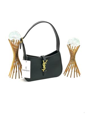 YVES SAINT LAURENT LE 5 Â 7 SHOULDER BAGS BLACK Siyah